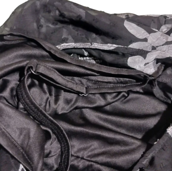 Torrid Clip Dot Mock Neck Midi Dress - Picture 7 of 11